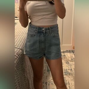H&M High Waist Shorts US 4